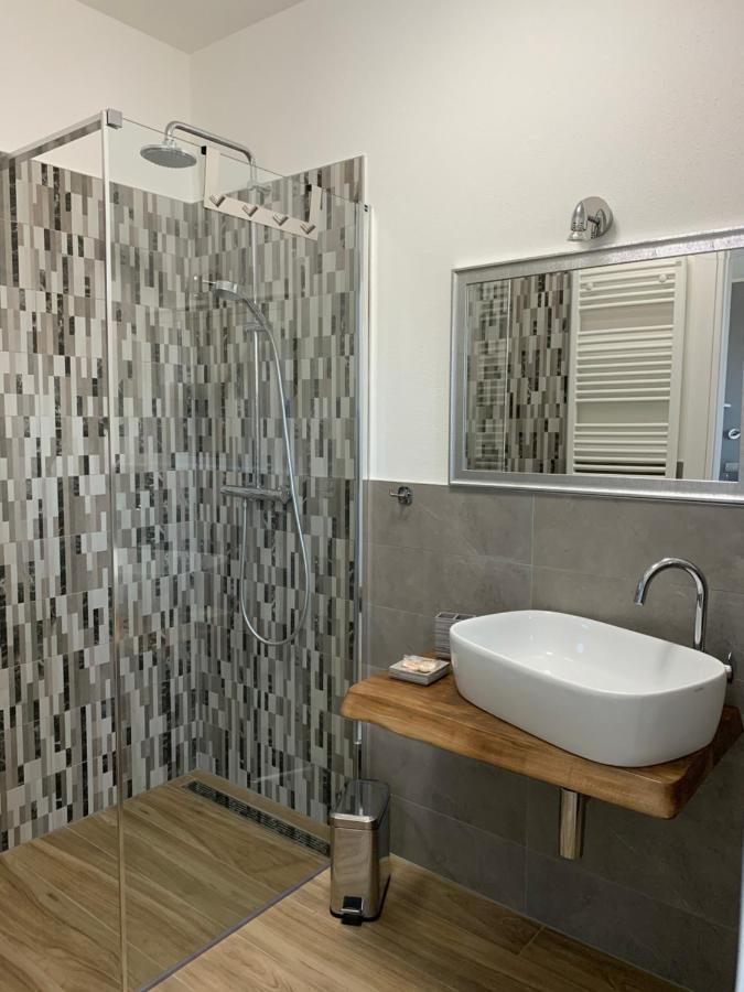 Bregagno B&B Musso ภายนอก รูปภาพ